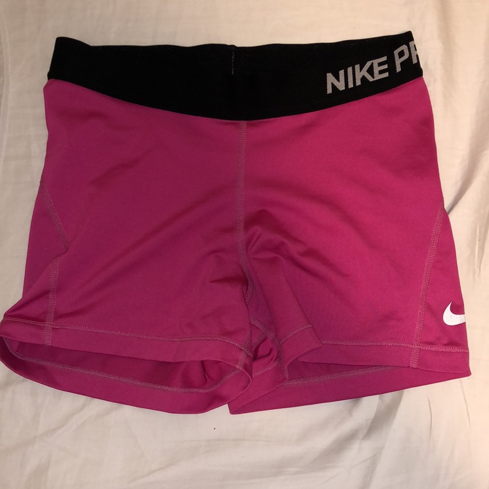 pink nike pro shorts/ spandex